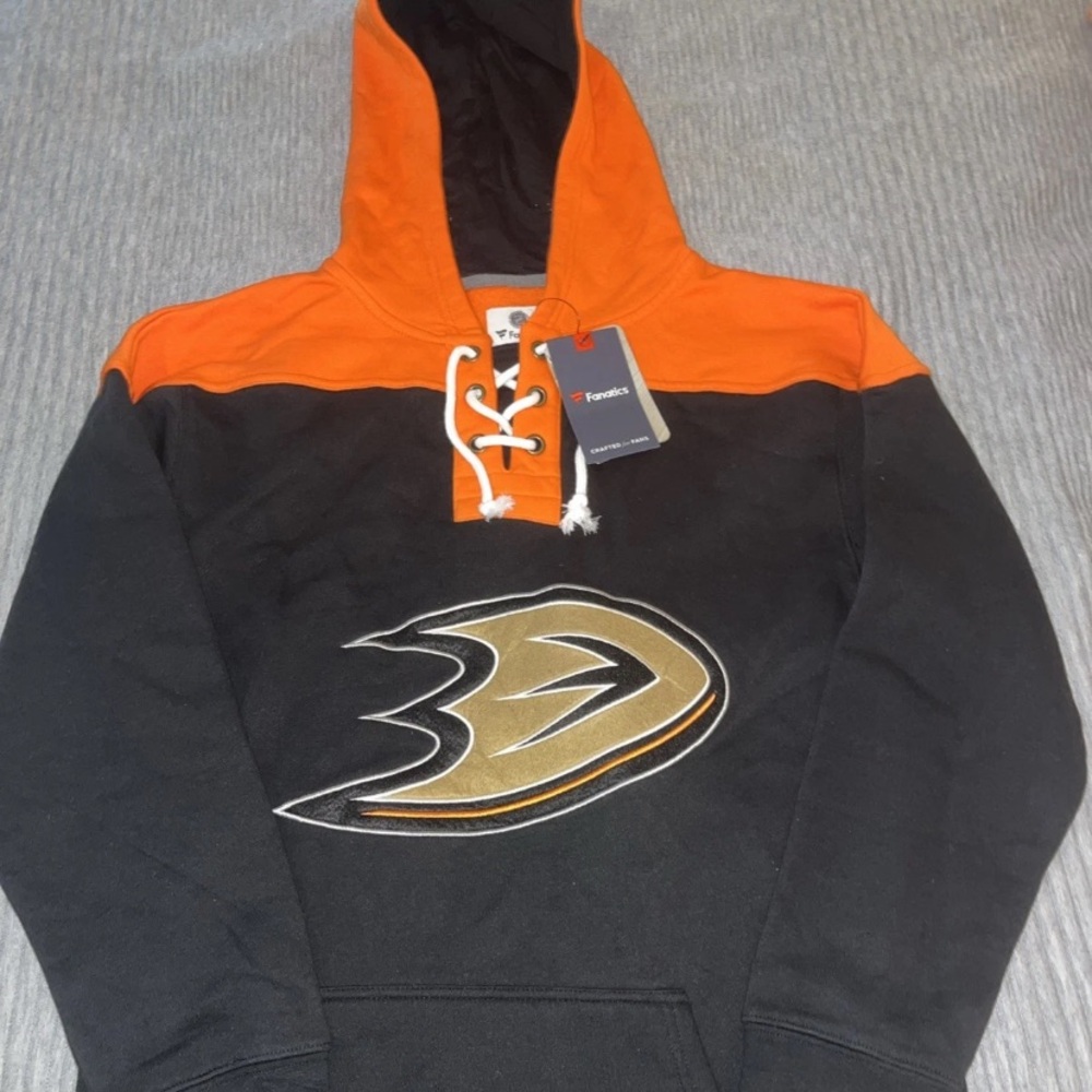 NEW Fanatics NHL Anaheim Ducks black hoodie sweatshirt size mens Small B43 Lace - Picture 2 of 8